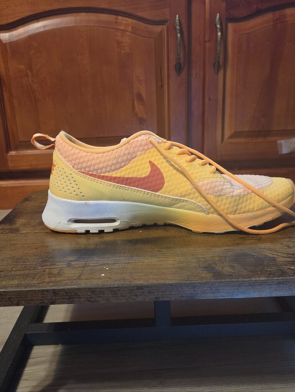 Nike Air Max Thea in Orange Yellow Gradient - Picture 3 of 7